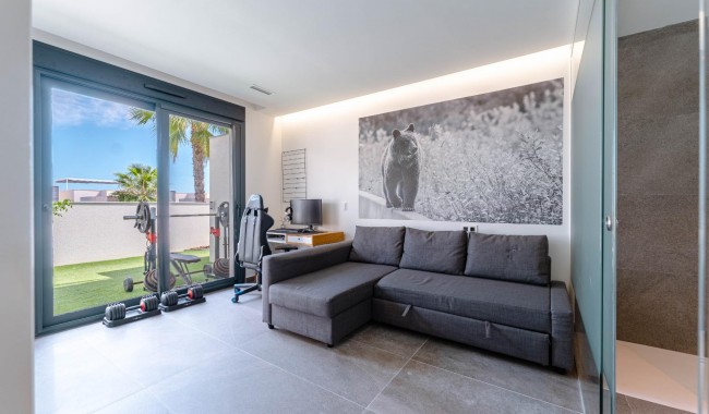 Resale - Villa - San Miguel de Salinas - Costa blanca sur