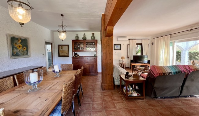 Resale - Villa - Orihuela Costa - Cabo Roig