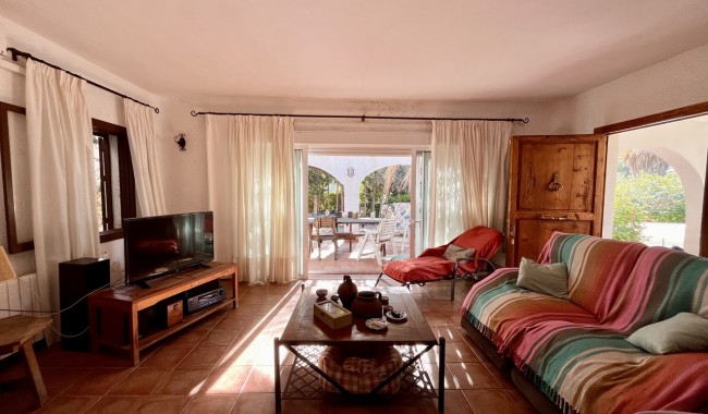 Resale - Villa - Orihuela Costa - Cabo Roig