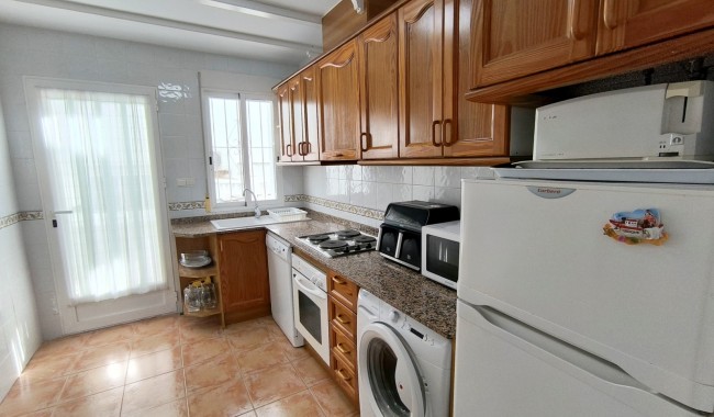 Begagnad - Radhus - Algorfa