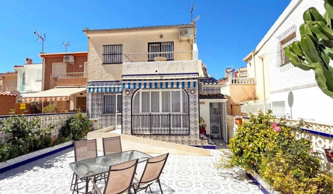 Resale - Apartment - Torrevieja - La Mata