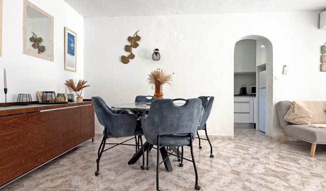 Resale - Apartment - Torrevieja - La Mata