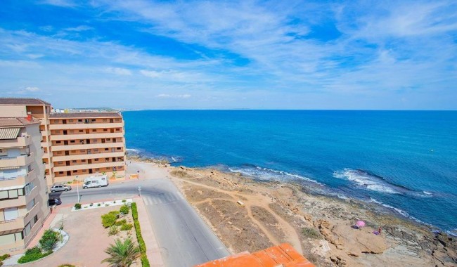 Resale - Apartment - Torrevieja - Cabo cervera