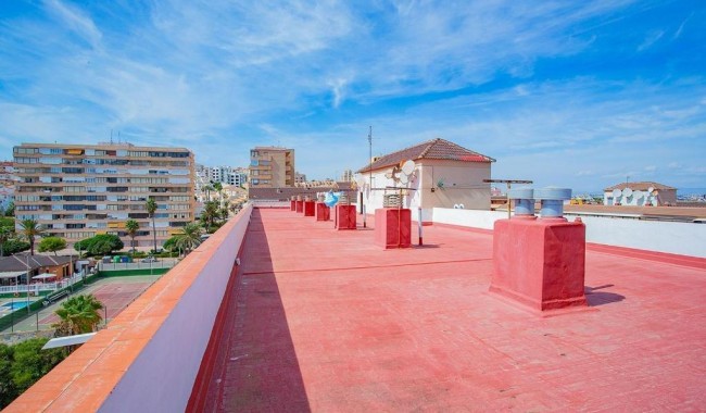 Resale - Apartment - Torrevieja - Cabo cervera