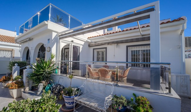 Segunda mano - Villa - Ciudad Quesada/Rojales - La  Marquesa Golf