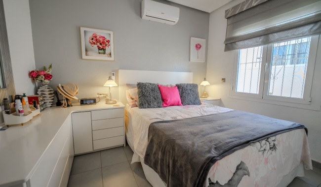 Segunda mano - Villa - Ciudad Quesada/Rojales - La  Marquesa Golf