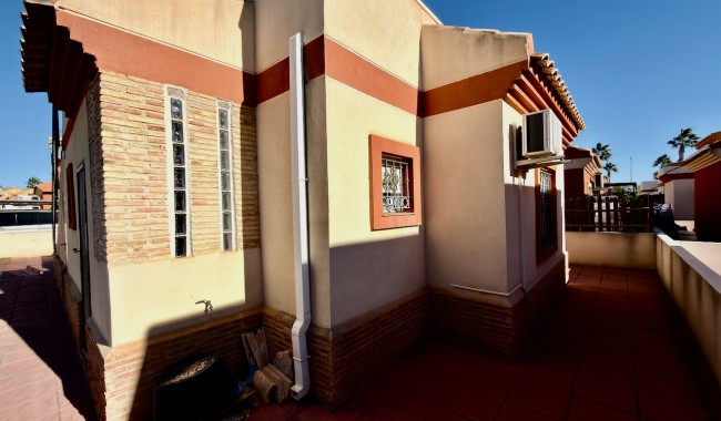 Sprzedaż - Willa - Guardamar - El Raso