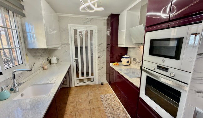 Sprzedaż - Willa - Guardamar - El Raso