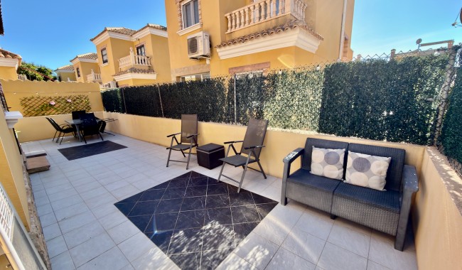 Sprzedaż - Willa - Guardamar - El Raso