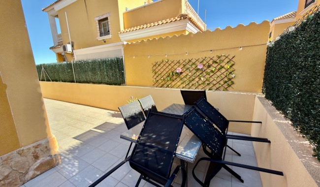 Sprzedaż - Willa - Guardamar - El Raso