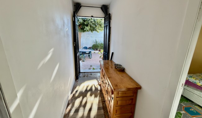 Resale - Villa - Dolores