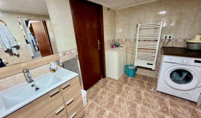 Resale - Villa - Dolores