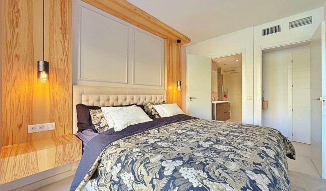 Resale - Apartment - Torrevieja - Punta Prima