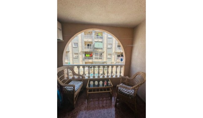 Resale - Apartment - Torrevieja - Parque de Las Naciones