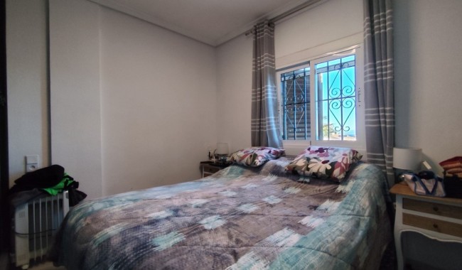 Resale - Apartment - Torrevieja - La Mata