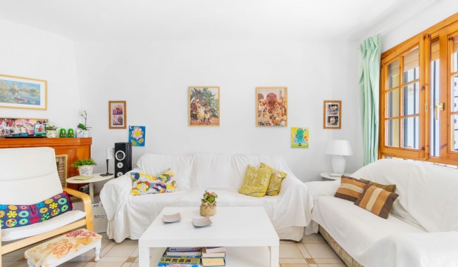 Resale - Apartment - Orihuela Costa - Villamartín