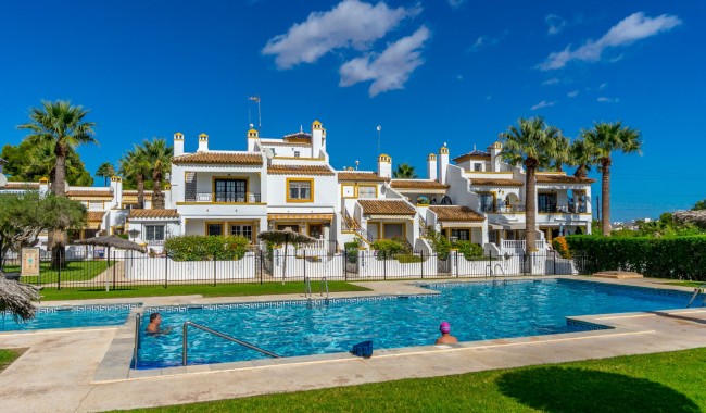 Resale - Apartment - Orihuela Costa - Villamartín