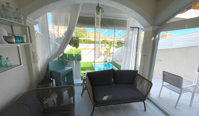 Sprzedaż - Kamienica - Torre de la Horadada - Torre De Horadada