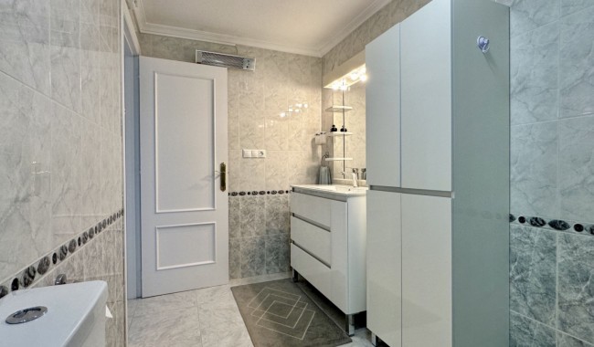 Resale - Apartment - Orihuela - Playa Flamenca