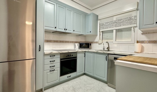 Resale - Apartment - Orihuela - Playa Flamenca