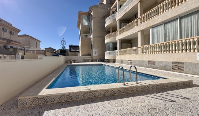 Resale - Apartment - Orihuela - Playa Flamenca