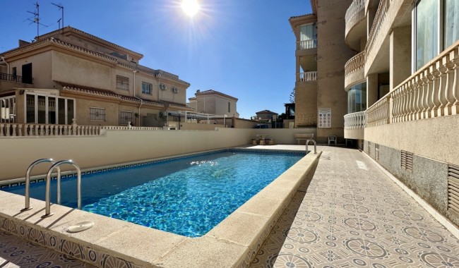 Resale - Apartment - Orihuela - Playa Flamenca
