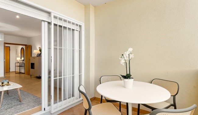 Resale - Apartment - Orihuela Costa - Cabo Roig