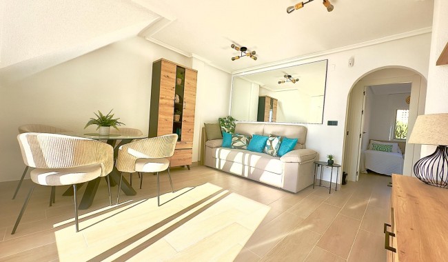 Resale - Apartment - Torrevieja - Cabo cervera