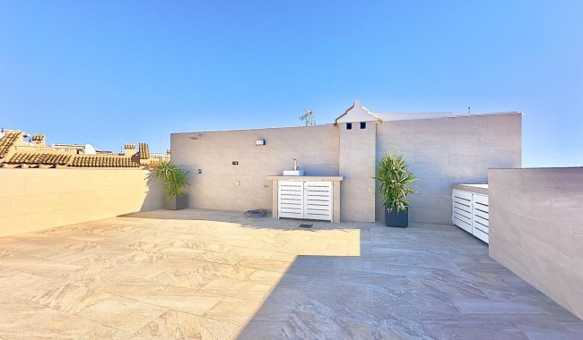 Resale - Apartment - Torrevieja - Cabo cervera