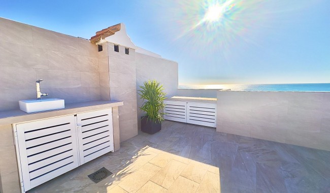 Resale - Apartment - Torrevieja - Cabo cervera