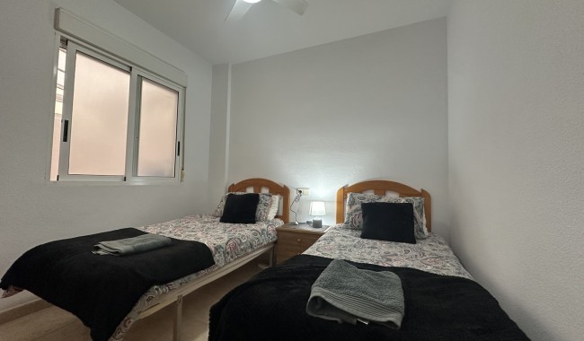 Segunda mano - Apartamento - Orihuela Costa - La Zenia