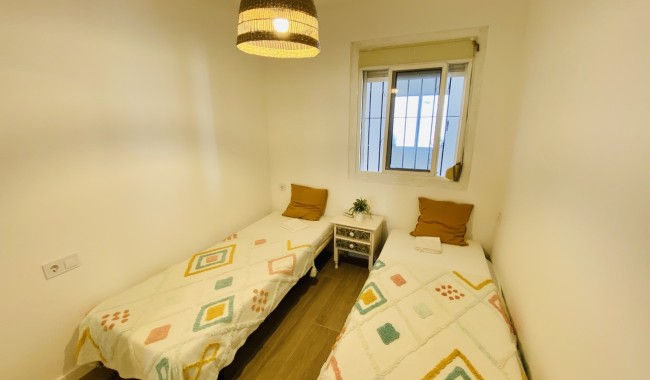 Resale - Townhouse - Orihuela Costa - Playa Flamenca