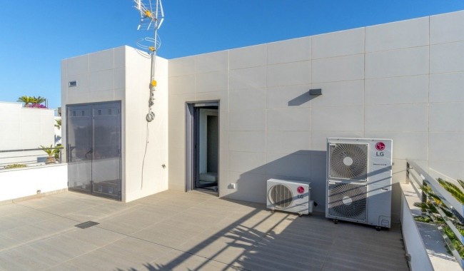 Resale - Villa - Orihuela Costa - Agua Marina