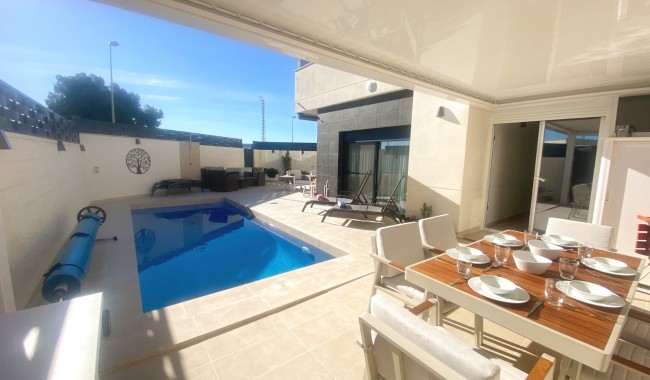 Resale - Villa - Ciudad Quesada/Rojales - Pueblo Bravo