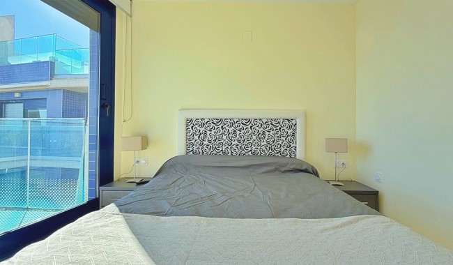 Resale - Apartment - Torrevieja - Punta Prima