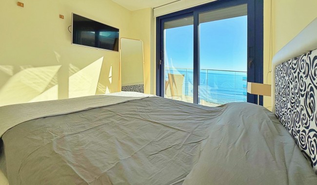 Resale - Apartment - Torrevieja - Punta Prima