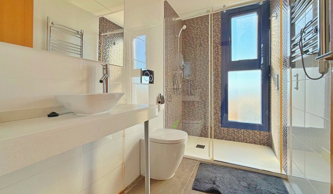 Resale - Apartment - Torrevieja - Punta Prima