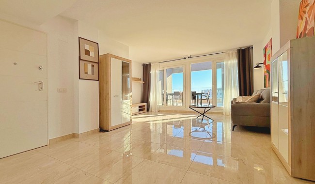 Resale - Apartment - Torrevieja - Punta Prima
