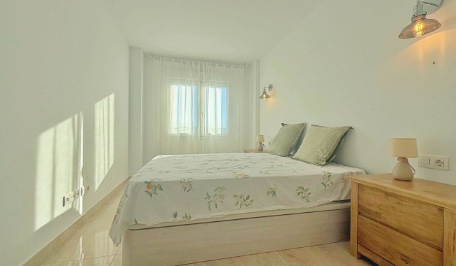 Resale - Apartment - Torrevieja - Punta Prima