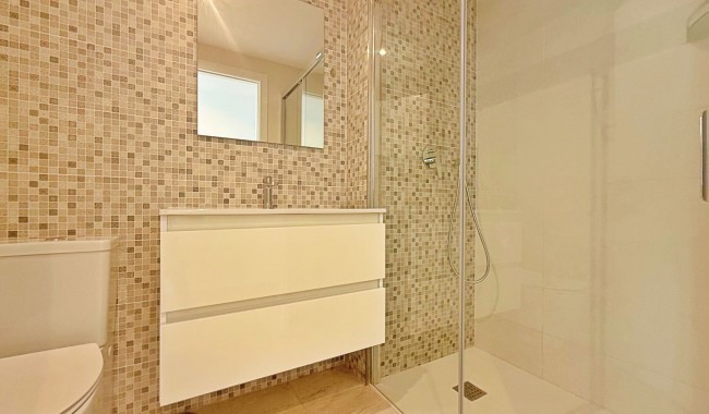 Resale - Apartment - Torrevieja - Punta Prima