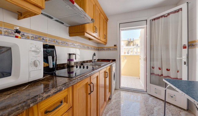 Resale - Villa - Orihuela - La Zenia