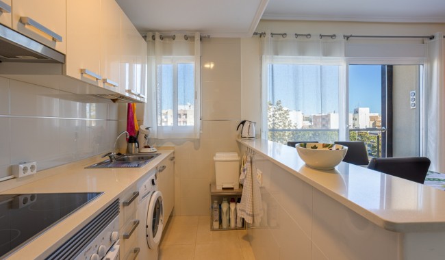 Sprzedaż - Apartament - Los Montesinos