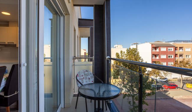 Sprzedaż - Apartament - Los Montesinos