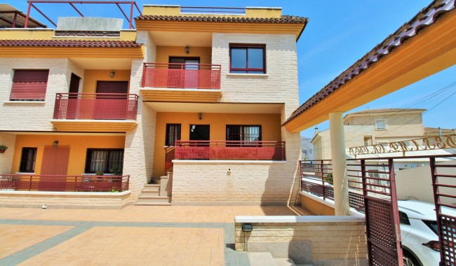 Resale - Semi-detached - Orihuela - Los Desamparados