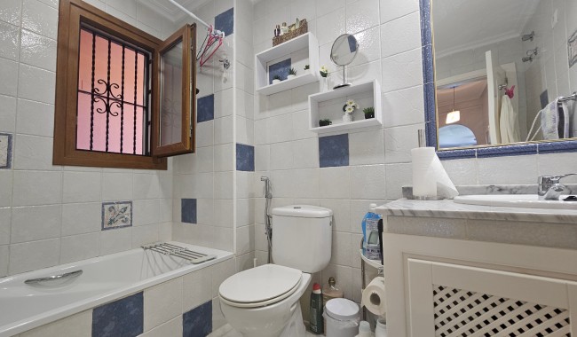 Sprzedaż - Apartament - Orihuela - PAU 8