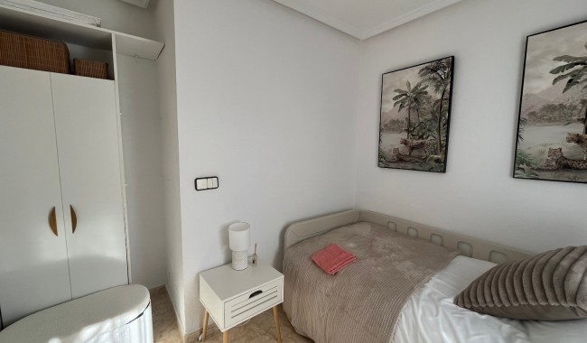 Brukt - Quatro hus - Punta Prima - Serena