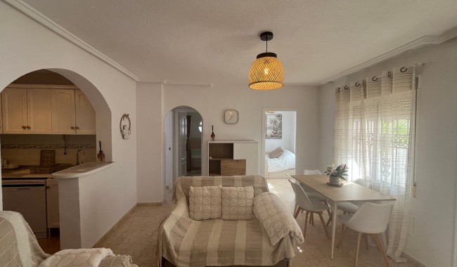 Brukt - Quatro hus - Punta Prima - Serena