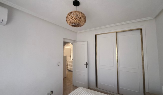 Brukt - Quatro hus - Punta Prima - Serena