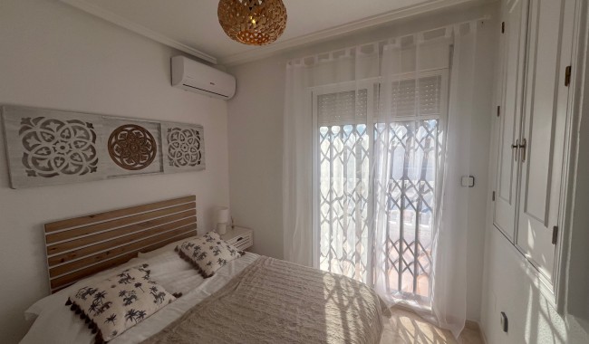 Brukt - Quatro hus - Punta Prima - Serena