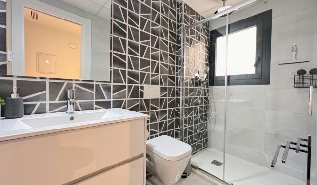 Sprzedaż - Apartament - Torrevieja - Costa Blanca South